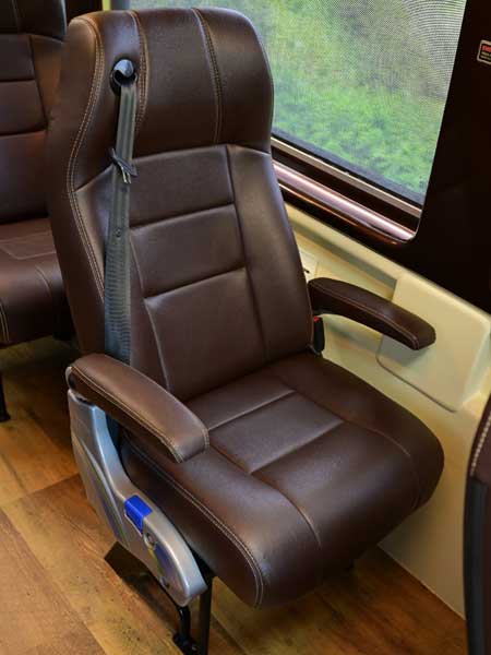 Luxury-Signle-Seat
